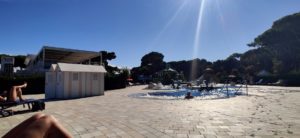 Blick über den Poolbereich