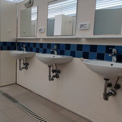 Handwaschbecken im W16 Sanitärhaus