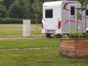 Eigener Stromanschluss für jeden Stellplatz am Campingplatz in Schwanberg